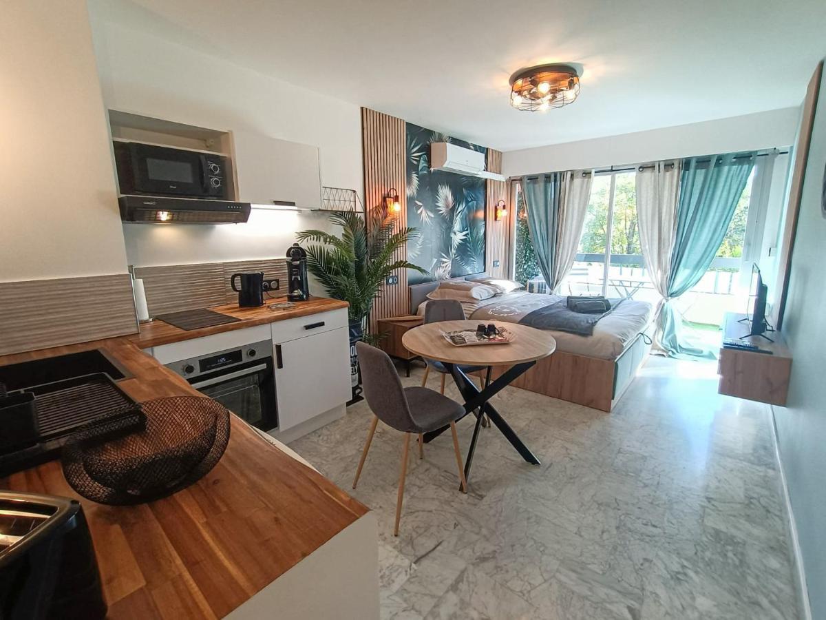 Leman Holidays - Le Palm Mandelieu Eksteriør billede